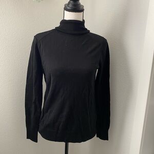 Banana Republic black merino wool turtleneck